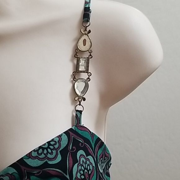 Tank Top * Shell - Picture 2 of 9